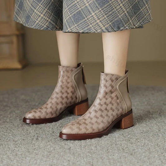 GRAZIA ANKLE BOOTS