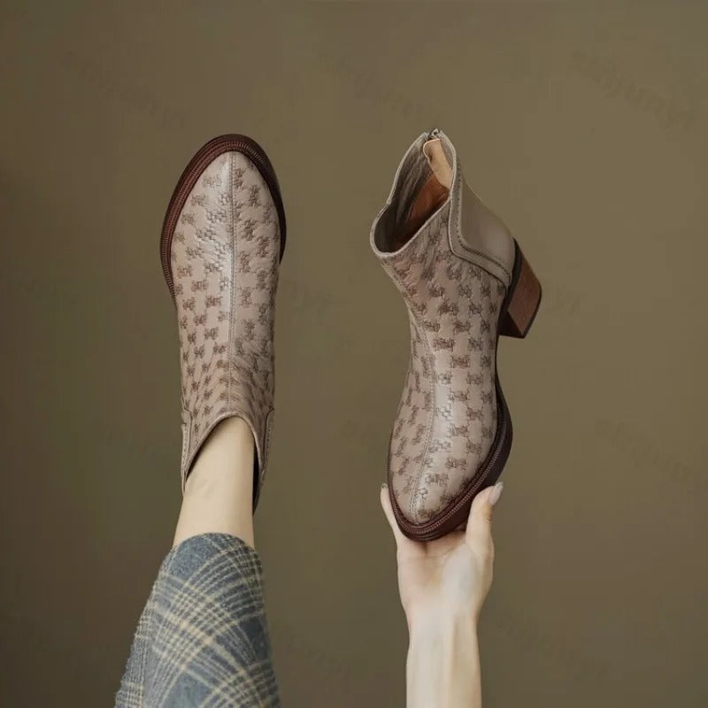 GRAZIA ANKLE BOOTS