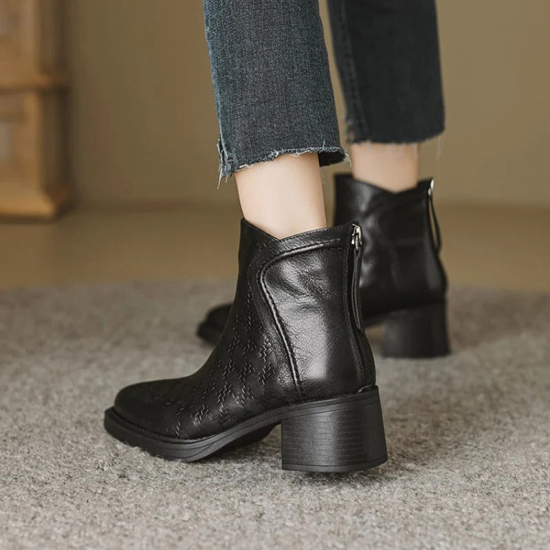 GRAZIA ANKLE BOOTS